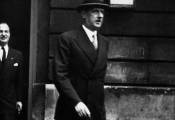 1946, de Gaulle d&eacute;missionne