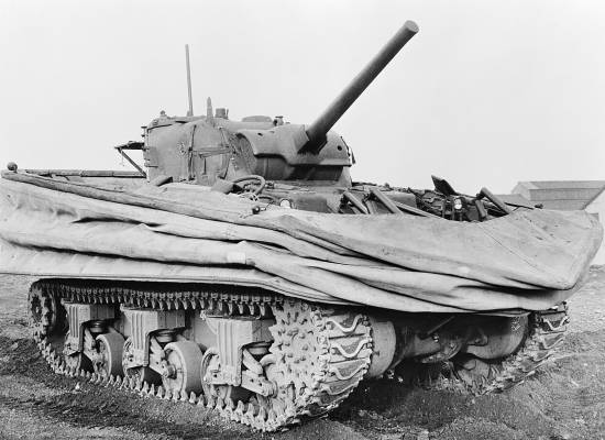Les "Funnies Hobart's" : le “DD Tank” (Duplex Drive)