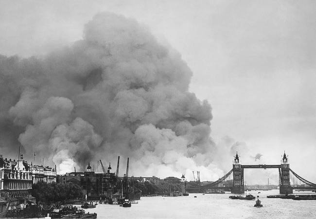 Le déferlement - Londres bombardée pendant le Blitz