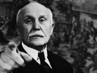 wp-content/uploads/2026/02/Philippe-Petain-1.jpg