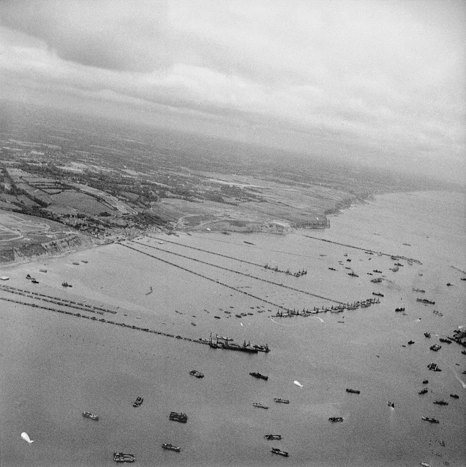 Mulberry d'Arromanches en septembre 1944