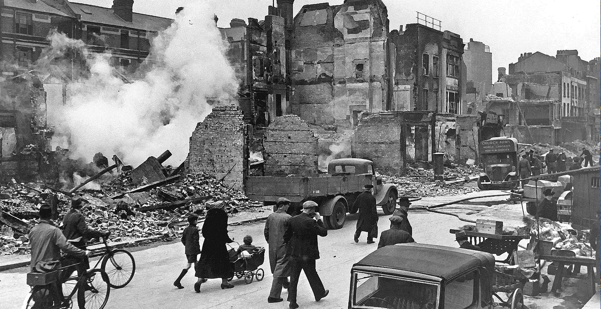 Ruines à Londres, pendant le Blitz