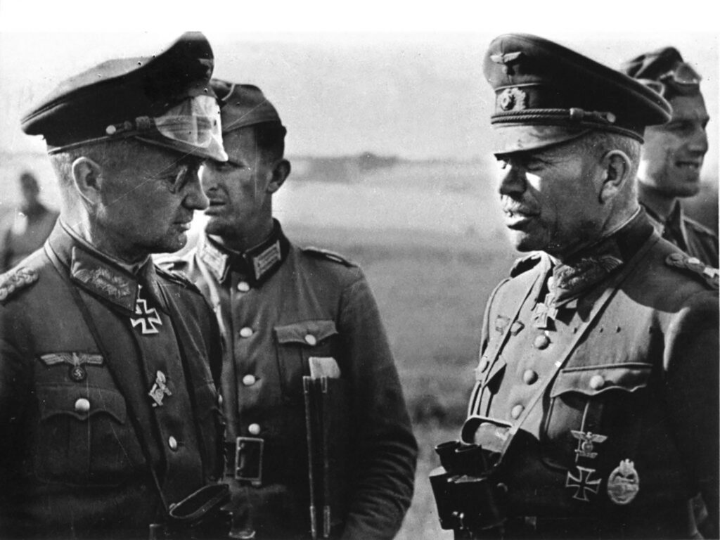 Heinz Guderian avec Walter Model en 1941 sur le front Est
